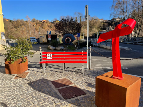Panchine rosse: contro il femminicidio e la violenza sulle donne